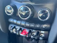 Używany Mini Cooper Exclusive 134 KM (98 kW) 2023 Niebieski Hatchback