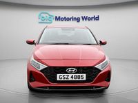 Used Hyundai i20 Premium 101 HP (74 kW) 2022 Red Hatchback