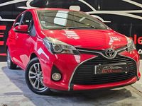 Used Toyota Yaris 99 HP (72 kW) 2015 Red Hatchback