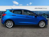 Begagnad Ford Fiesta Titanium 2019 Blå Halvkombi