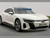 Used Audi e-tron GT quattro Comfort 384 kW (523 HP) 2023 White Sedan