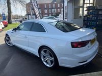 Usado Audi A5 S-Line 190 HP (139 kW) 2020 Branco Coupé