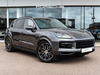 Begagnad Porsche Cayenne 2024 Grå SUV