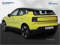 Usado Volvo EX30 Performance 314 kW (428 CV) 2024 Amarillo SUV