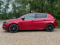 Usado Peugeot 308 GT-line 130 HP (95 kW) 2018 Vermelho Citadino