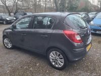 Begagnad Vauxhall Corsa 100 HK (73 kW) 2013 Grå Halvkombi