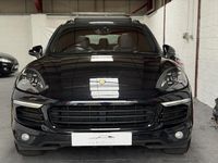 Used Porsche Cayenne Platinum Edition 262 HP (192 kW) 2018 Black SUV