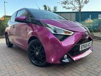 Used Toyota Aygo X-cite 72 HP (52 kW) 2019 Mauve/purple Hatchback