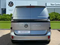 Usado VW ID. Buzz 210 kW (286 HP) 2024 Prateado Monovolume