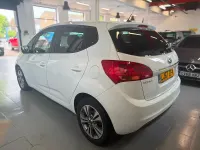 Used Kia Venga 128 HP (94 kW) 2017 White Hatchback