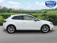 Begagnad Seat Leon SE 2013 Vit Halvkombi