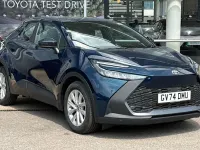 Used Toyota C-HR 140 HP (102 kW) 2026 SUV