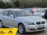 Begagnad BMW 318 Exclusive 2010 Silver Sedan