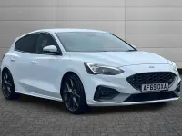 Used Ford Focus ST 280 HP (205 kW) 2019 White Hatchback