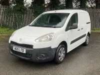Usado Peugeot Partner S 2014 Branco Monovolume