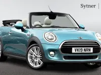 Begagnad Mini Cooper Exclusive 134 HK (98 kW) 2019 Grön Halvkombi