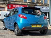 Begagnad Mazda 2 Edition 84 HK (61 kW) 2014 Blå Halvkombi
