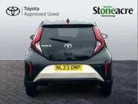 Used Toyota Aygo X 72 HP (52 kW) 2023 Beige SUV