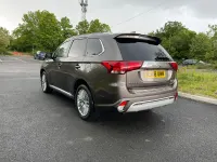 Used Mitsubishi Outlander P-HEV 174 HP (127 kW) 2018 Brown Estate