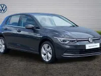 Second-hand VW Golf VIII 130 CP (95 kW) 2024
