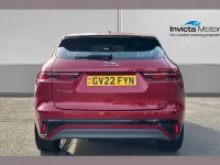 Second-hand Jaguar F-Pace R-Dynamic 204 CP (150 kW) 2022 Roșu SUV