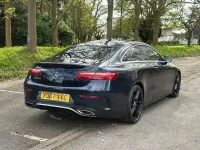 Gebraucht Mercedes E220 AMG line 2017 Blau Coupé