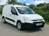 Used Citroën Berlingo 75 HP (55 kW) 2013 White MPV