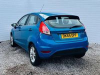 Used Ford Fiesta Zetec 82 HP (60 kW) 2015 Blue Hatchback
