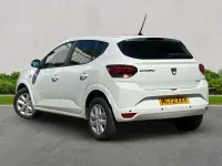 Używany Dacia Sandero Comfort 100 KM (73 kW) 2023 Biały Hatchback