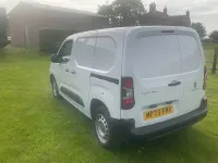 Used Peugeot Partner Premium 131 HP (96 kW) 2024 White MPV