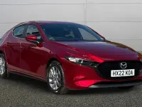 Usado Mazda 3 186 HP (136 kW) 2022 Vermelho Citadino