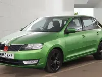 Used Skoda Rapid SE 90 HP (66 kW) 2016 Green Hatchback