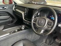 Used Volvo XC60 Momentum 247 HP (181 kW) 2022 SUV