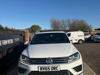 Used VW Touareg R-line 262 HP (192 kW) 2015 White SUV