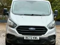 Usado Ford Transit Custom S 105 HP (77 kW) 2022 Prateado Van