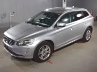 Używany Volvo XC60 SE 2014 Srebrny SUV