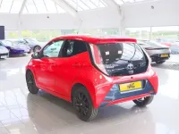 Used Toyota Aygo x-style 69 HP (50 kW) 2018 Red Hatchback