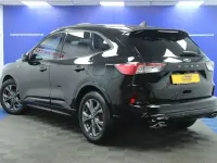 Begagnad Ford Kuga ST-Line 120 HK (88 kW) 2021 Svart SUV