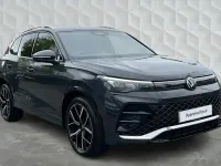 Używany VW Tiguan R-line 150 KM (110 kW) 2025 Szary SUV