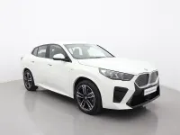 Begagnad BMW iX2 M Sport 227 kW (309 HK) 2024 Vit SUV