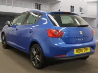 Begagnad Seat Ibiza 105 HK (77 kW) 2012 Blå Halvkombi