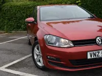 Second-hand VW Golf VII Match 105 CP (77 kW) 2015 Roșu Hatchback