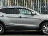 Used Nissan Qashqai Acenta Premium 110 HP (80 kW) 2015 Silver SUV