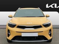 Used Kia Stonic 120 HP (88 kW) 2024 Yellow SUV