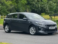 Używany Kia Ceed 114 KM (83 kW) 2018 Szary Hatchback