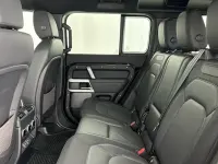 Usado Land Rover Defender SE Dynamic 249 HP (183 kW) 2024 SUV