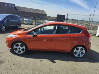Used Ford Fiesta Zetec 96 HP (70 kW) 2012 Red Hatchback