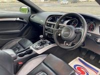 Used Audi A5 S-Line 177 HP (130 kW) 2015 White Coupe