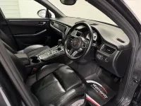 Used Porsche Macan 252 HP (185 kW) 2017 Grey SUV