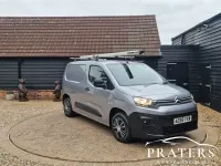 Used Citroën Berlingo 75 HP (55 kW) 2019 Grey MPV
